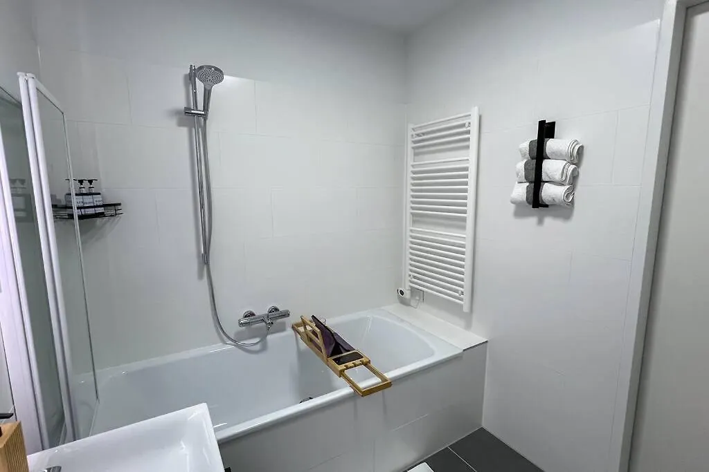 Gemuetliches &Stilvolles Apartment Free Fitness Free Garage Viena